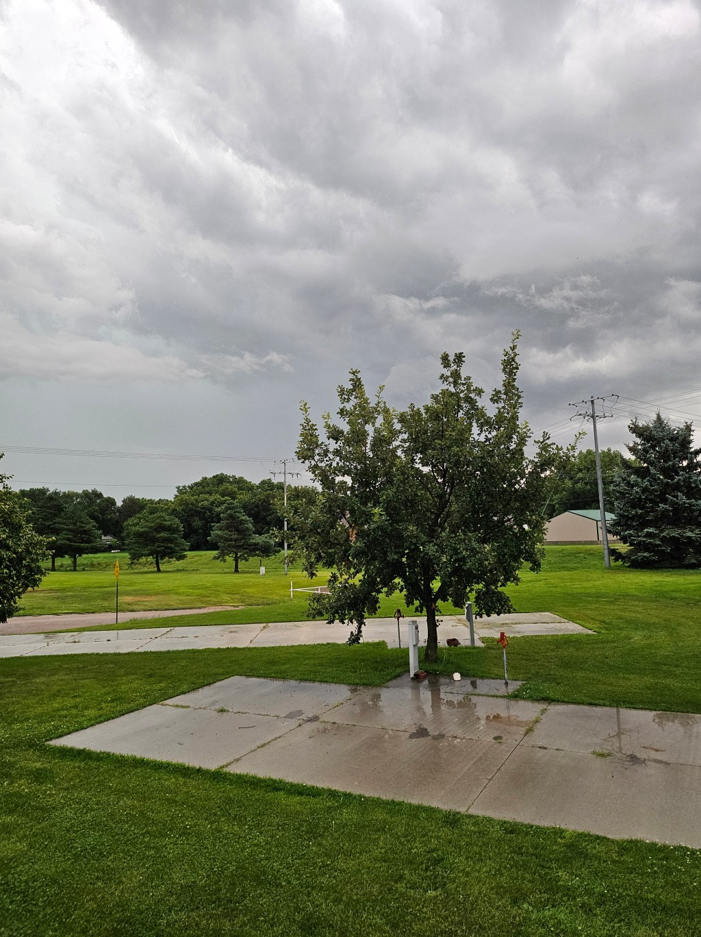 Thunderstorms & Tornadoes
